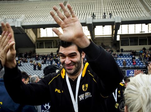 Το συγκινητικό αντίο της ΑΕΚ στον Μαυροειδή
