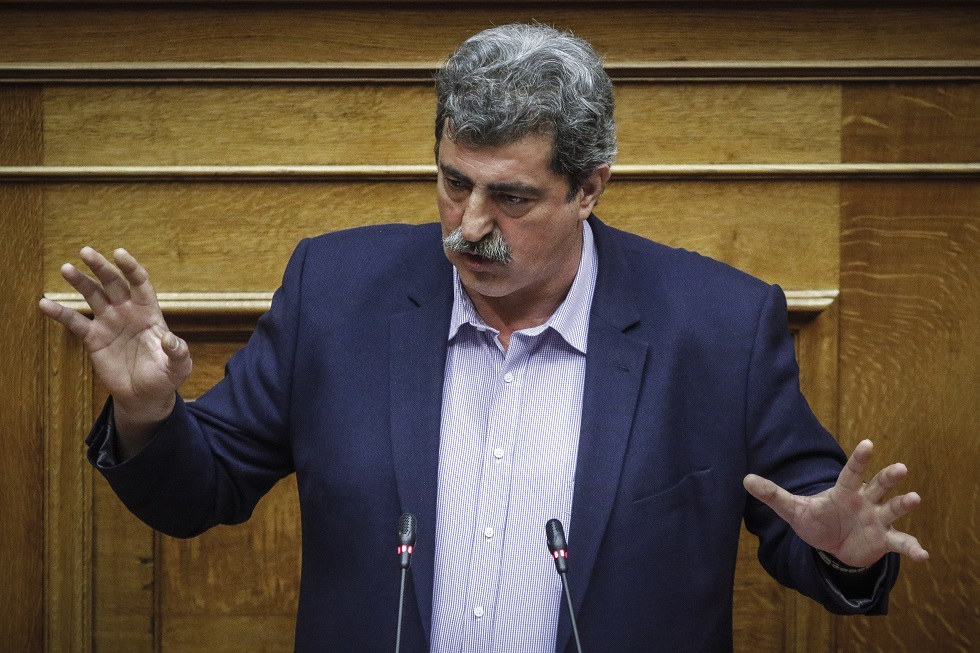 Θύελλα αντιδράσεων για τη δήλωση του Πολάκη για τους νεκρούς από τις πυρκαγιές που «θολώνουν την εικόνα»