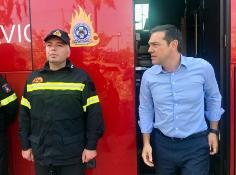 Ευρεία σύσκεψη υπό τον Αλ. Τσίπρα στο Λαύριο