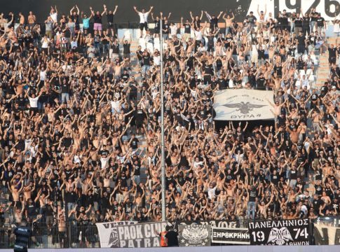 Οπαδοί ΠΑΟΚ: «Η Μακεδονία είναι μία και μοναδική και είναι εδώ» (pics, vid)