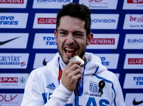 Η απονομή του «χρυσού» Τεντόγλου (pics+vid)