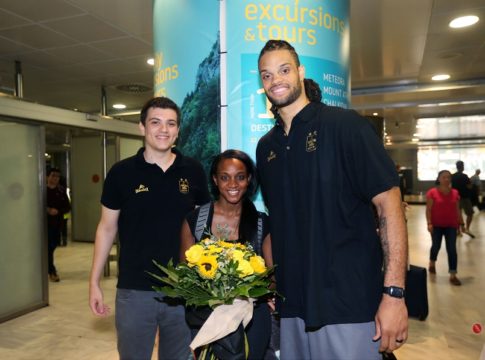 Ήρθε για τον Άρη ο ΜακΓκι: «Ο Άρης θα έχει μια πολύ καλή ομάδα» (pics)