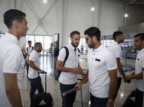 Η πτήση του Ολυμπιακού για Λουκέρνη και ο camera man Ομάρ! (vid)