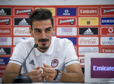 Λάζαρος: «Παίκτες και κόσμος να γίνουν ένα»