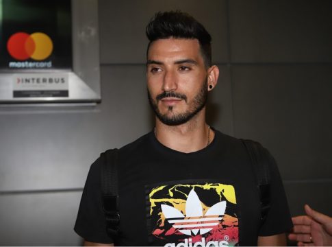 Υπογράφει ο Γιουνές