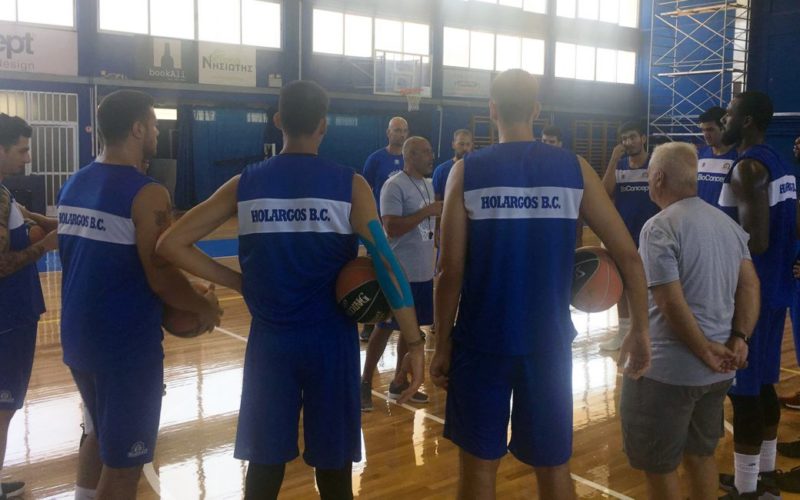 Χολαργός : Παρών και ο Λαβ