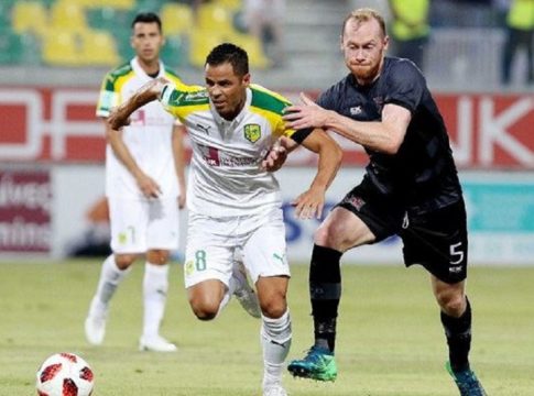 Άνετα στα Play Off του Europa League η ΑΕΚ Λάρνακας