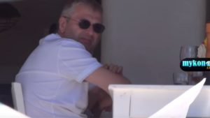 Βίντεο: Στη Μύκονο ο «Ρώσος Ωνάσης» Ντμίτρι Ριμπολόβλεφ
