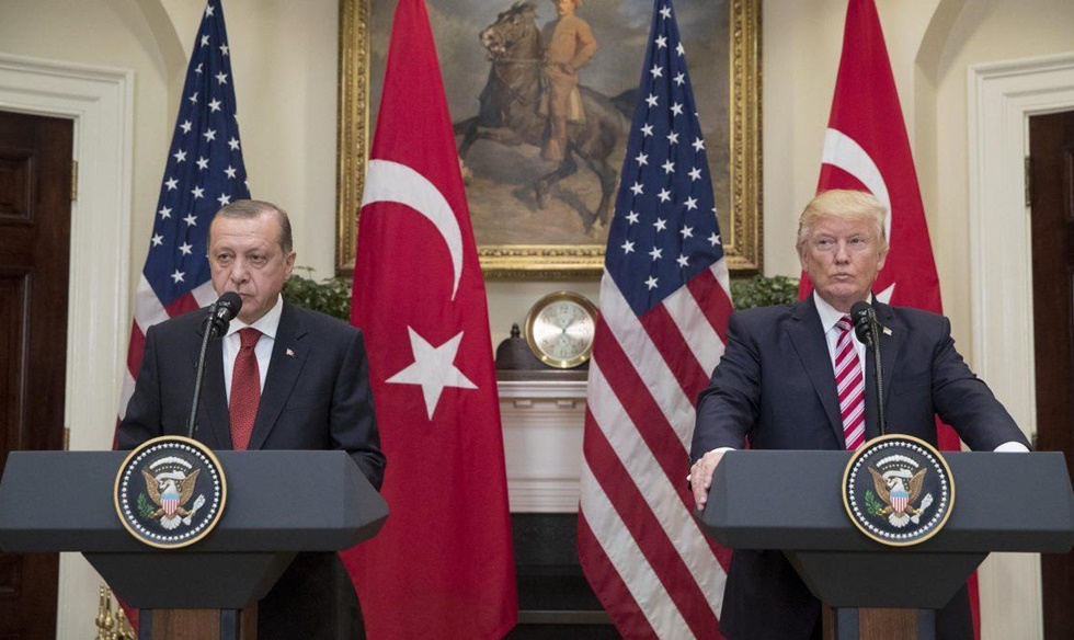 Ερντογάν προς ΗΠΑ: Δεν παραδοθήκαμε και δεν θα παραδοθούμε