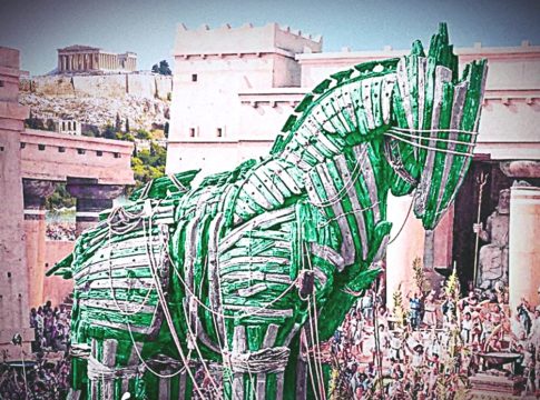 Ο πράσινος «Δούρειος Ίππος» φτάνει στο Γ. Καραϊσκάκης! (pic)