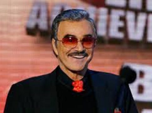 BURT REYNOLDS: Ο χαρισματικός σταρ μιας άλλης εποχής