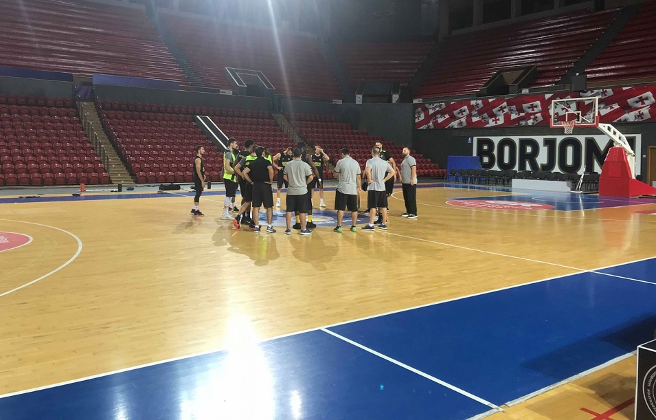 Άρης: Με Τζόουνς και ΜακΓκί απέναντι στην Ντιναμό