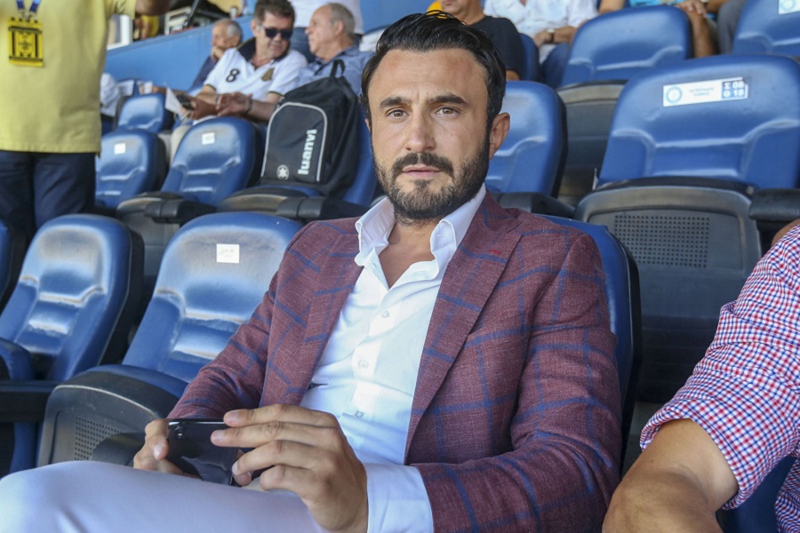 ΑΡΗΣ: Η ανάρτηση του Καρυπίδη που αναρωτιέται: «Μήπως δεν είναι… big 4;»