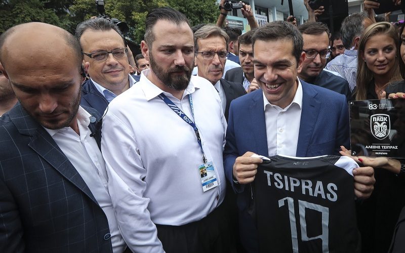 Τσίπρας : «Ελληνικό ποδόσφαιρο χωρίς παράγκα και υπόκοσμο»