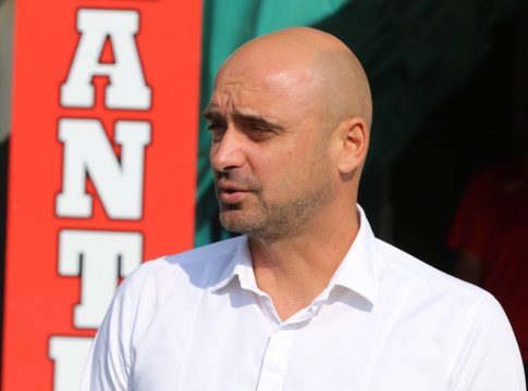 Ράσταβατς : «Πρέπει να σκοράρουμε, οφείλουμε να είμαστε καλύτεροι με τον ΟΦΗ»