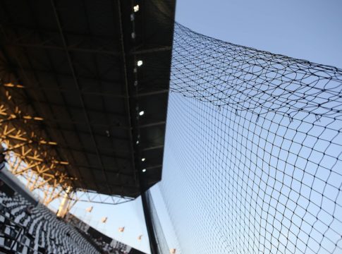 Προστατευτικό δίχτυ ασφαλείας στην Τούμπα! (pics)