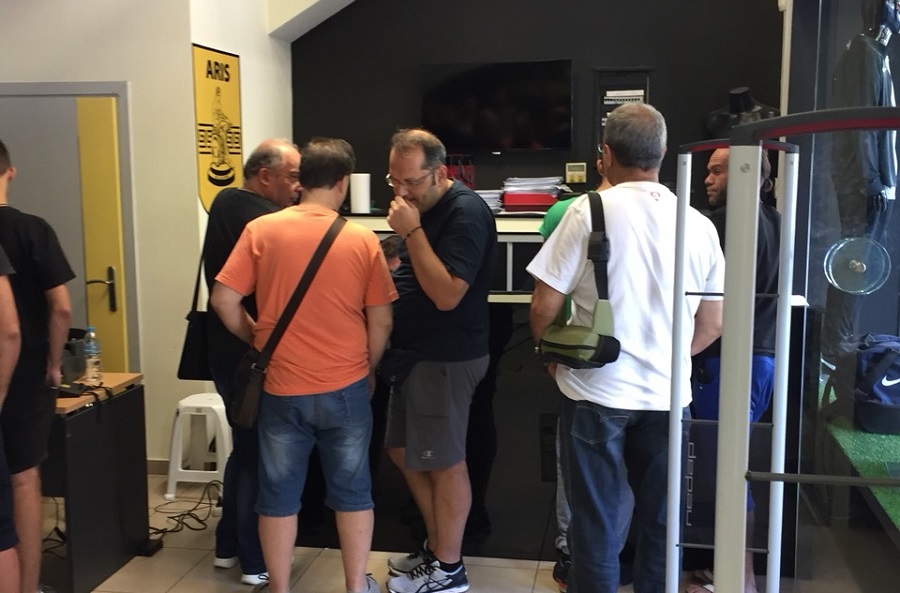 Συνεχίζεται η αυξημένη κίνηση για εισιτήρια στον Άρη (pic) | to10.gr Συνεχίζεται η αυξημένη κίνηση για εισιτήρια στον Άρη (pic) | to10.gr