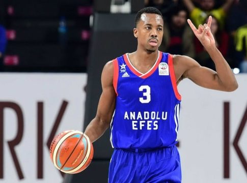 Παίκτης της Ούνικς Καζάν ο Έρικ Μακ Κόλουμ