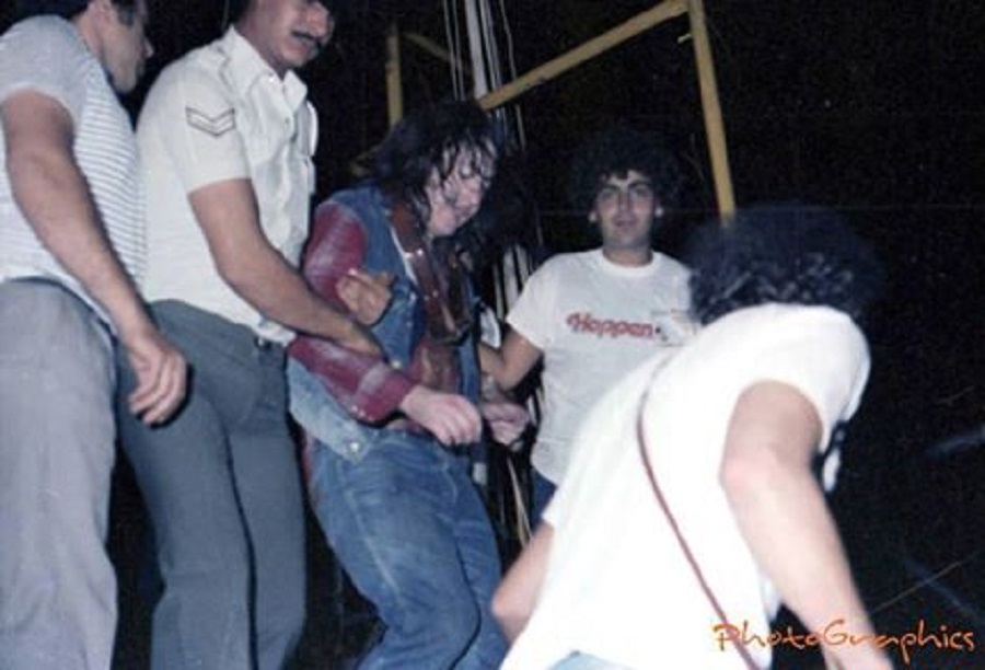 Η κυνική παραδοχή του Ρόρι Γκάλαχερ: «Δεν ήθελα να πεθάνω σε ένα γήπεδο στην Ελλάδα»