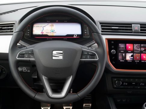 Digital Cockpit στα Arona και Ibiza