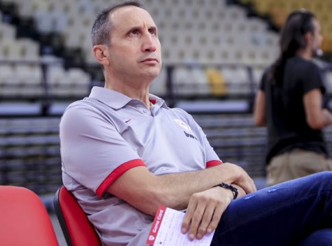 Ο Ντέιβιντ Μπλατ χαρακτηρίζει με μία λέξη κάθε παίκτη του