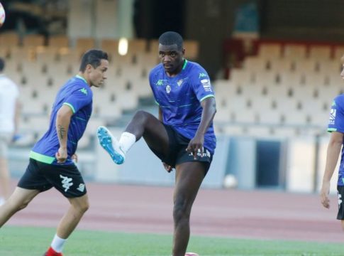 Αμφίβολος με Ολυμπιακό ο Γουίλιαμ Καρβάλιο