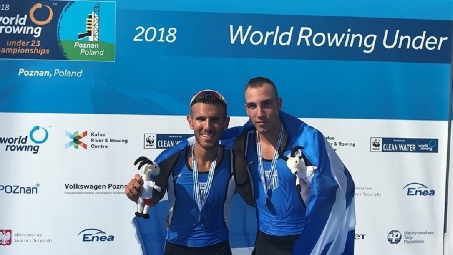 Για μετάλλιο τα ελληνικά κουπιά