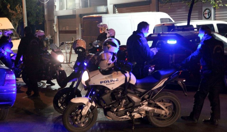 Πυροβόλησαν άνδρα έξω από το νεκροταφείο της Αγίας Παρασκευής