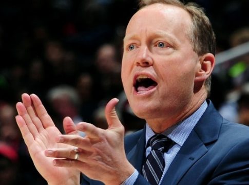 Μπαντενχόλζερ: «Θέλω να σουτάρει ο Γιάννης»