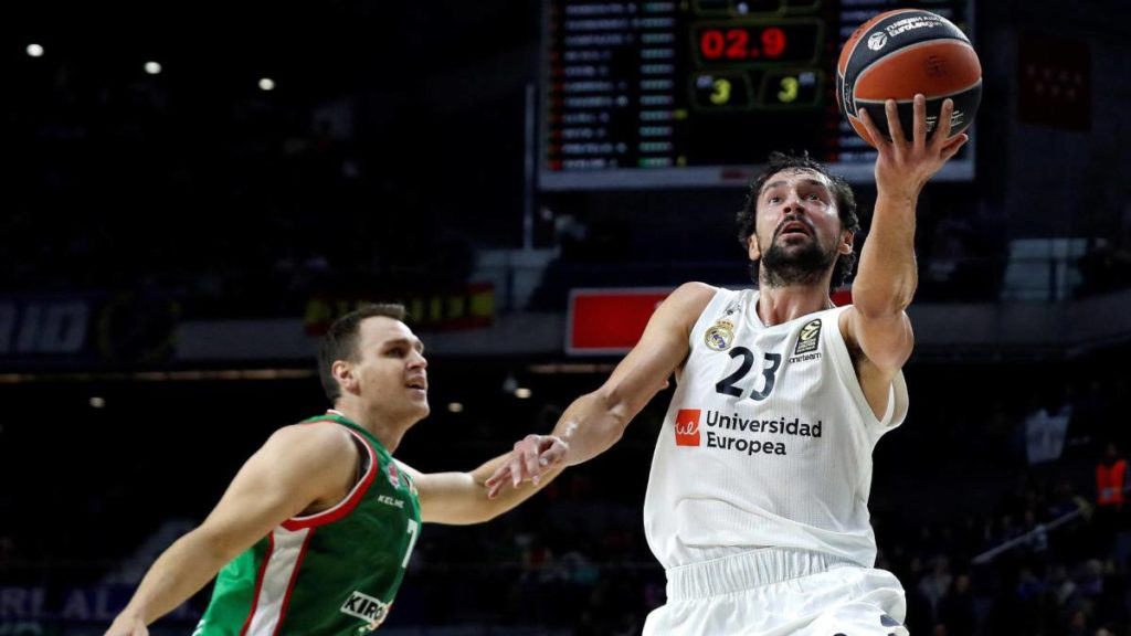 Εκτός χρόνου, αλλά πάντα με στιλ ο Γιούλ (vid)