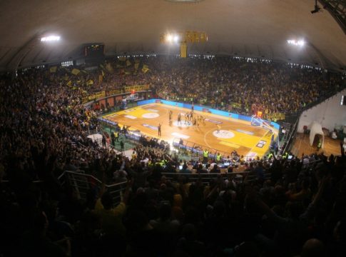 Σε κυκλοφορία τα εισιτήρια για το ματς Άρης-Ολυμπιακός