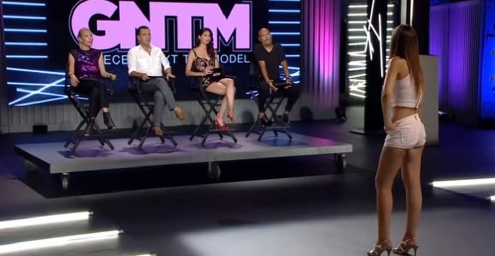 GNTM: Τσακώθηκαν και ποδοπατήθηκαν για ένα ρούχο (vid)