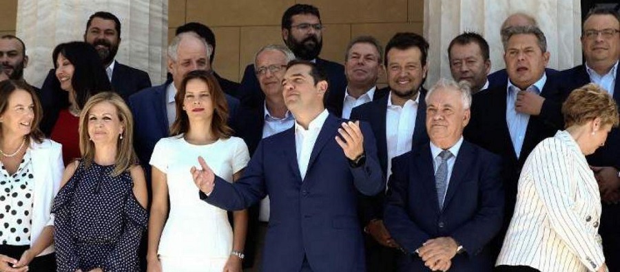 Η Αριστερά του χαβιαριού και οι γλεντζέδες υπουργοί στην Ελλάδα της κρίσης
