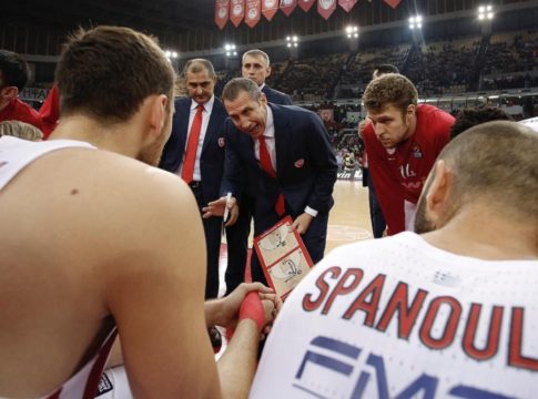 Ο Ολυμπιακός με τα μάτια του Άρη
