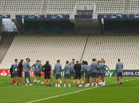 To10.gr στην προπόνηση της Μπάγερν Μονάχου [pics & vid]