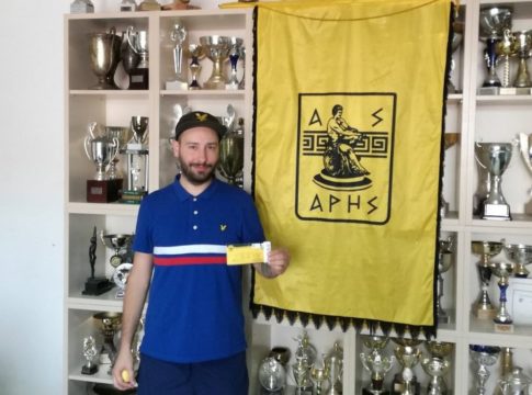 Γάλλος δηλώνει φανατικός Αρειανός και θα βρεθεί στο ντέρμπι με τον ΠΑΟΚ! (pics)