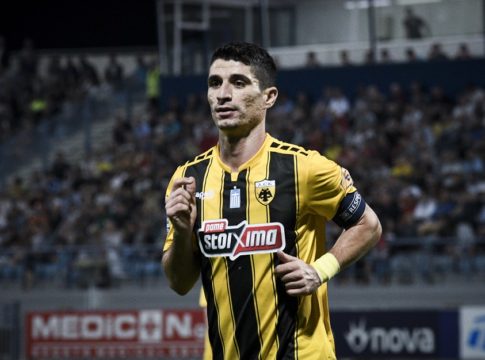 Μπήκε ο Μάνταλος και παίζει με Απόλλωνα