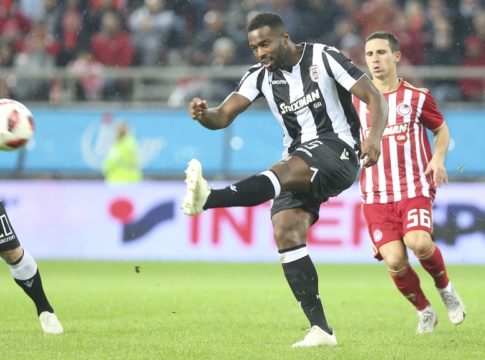 Βαρέλα: «Ο θεός τα βλέπει όλα» (pic)