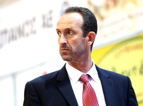 Χουγκάζ: «Τα παιδιά αξίζουν την ευκαιρία τους»