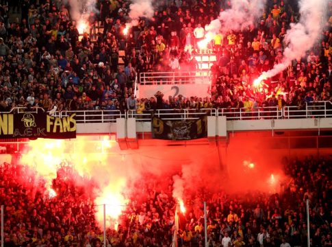 Κλήθηκε σε απολογία η ΑΕΚ, κινδυνεύει σοβαρά με κλείσιμο της έδρας και αφαίρεση βαθμών!