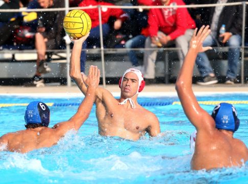 Ολυμπιακός: Με όλα του τα όπλα απέναντι στη Βερόνα