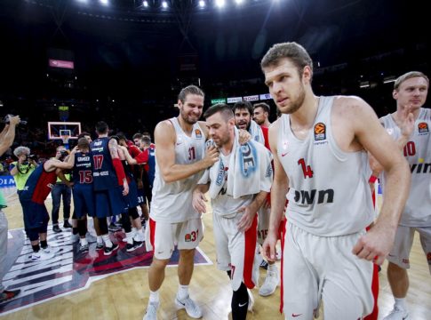 Επιστρέφει στις νίκες