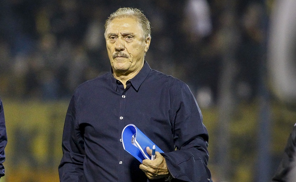 Ματζουράκης: «Ανεπίτρεπτο το γκολ του Μάνταλου, βελτιωνόμαστε αλλά δεν είμαστε έτοιμοι»