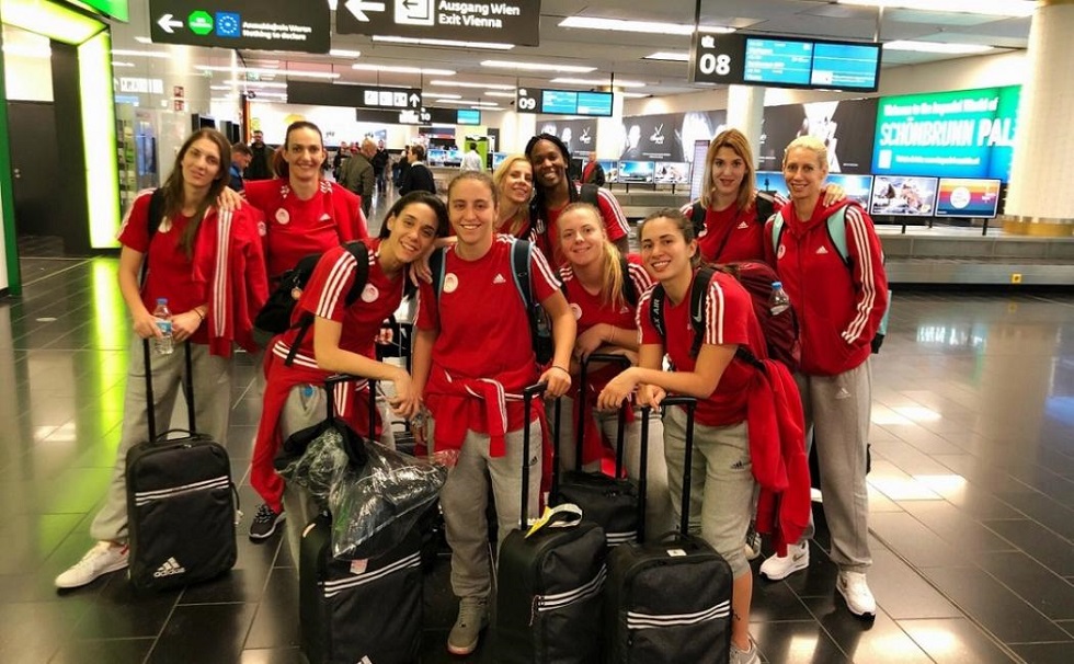 Έφτασε στην Ουγγαρία η γυναικεία ομάδα μπάσκετ του Ολυμπιακού