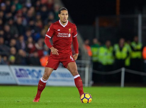 Το επικό άσμα των οπαδών της Λίβερπουλ για τον Φαν Ντάικ (vids)