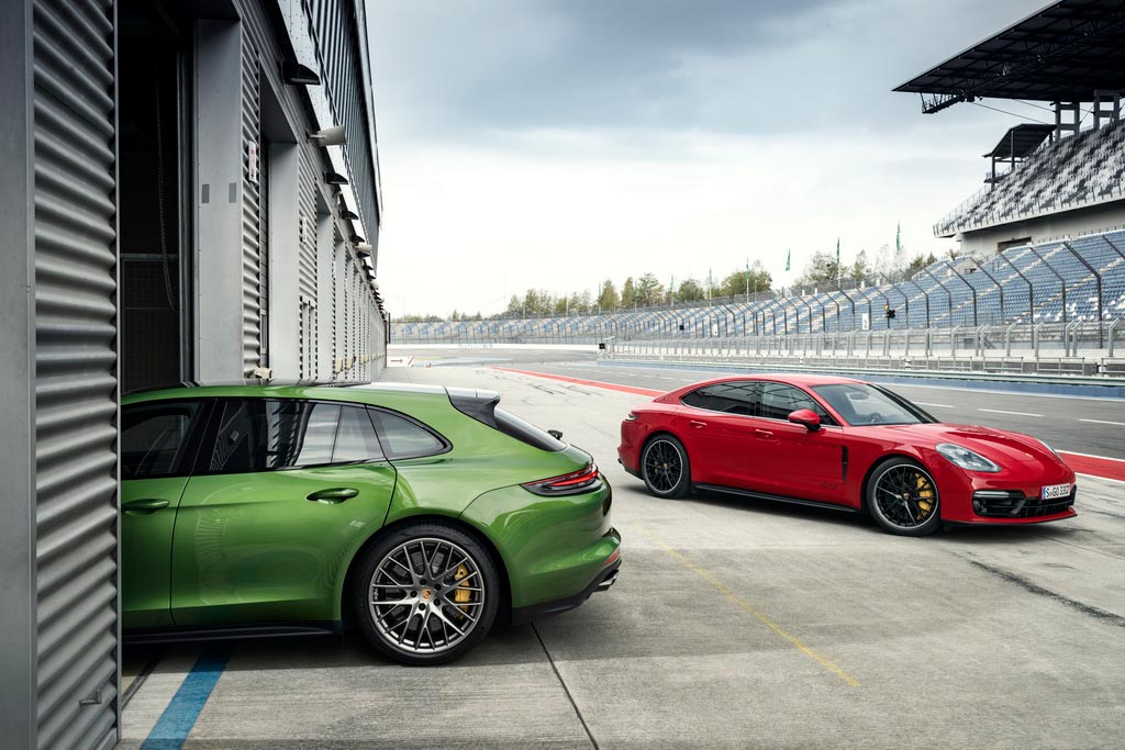 Δύο νέα μοντέλα GTS από την Porsche