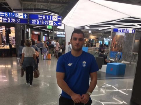 Ο Σγουρόπουλος στην αναχώρηση για τους Ολυμπιακούς Αγώνες νέων: «Πραγματοποιώ ένα ακόμα όνειρο»