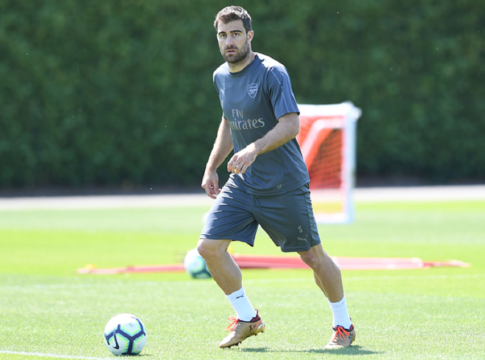 Ο Σωκράτης και ο… τετράποδος φίλος της Άρσεναλ από το Αζερμπαϊτζάν!