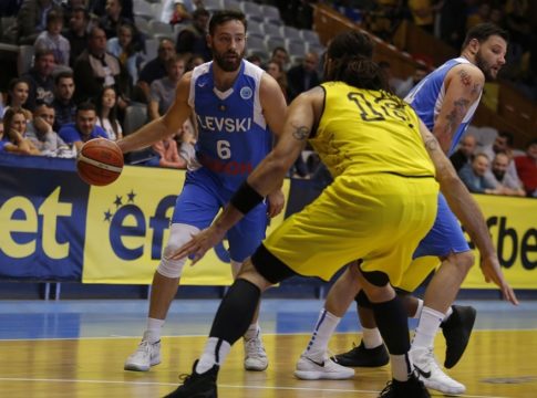 Λουκόιλ Λέφσκι – Άρης 77-66