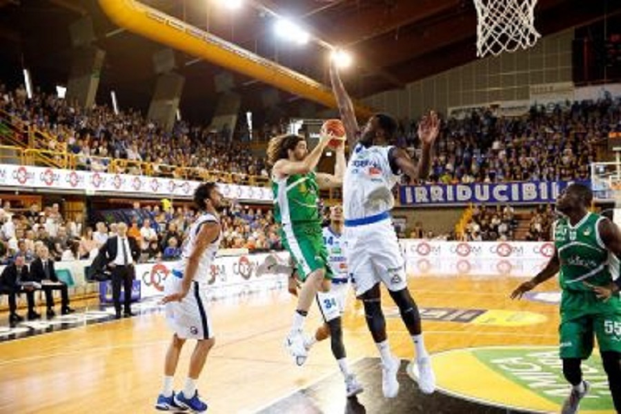 Η Αβελίνο δεν είναι αουτσάιντερ